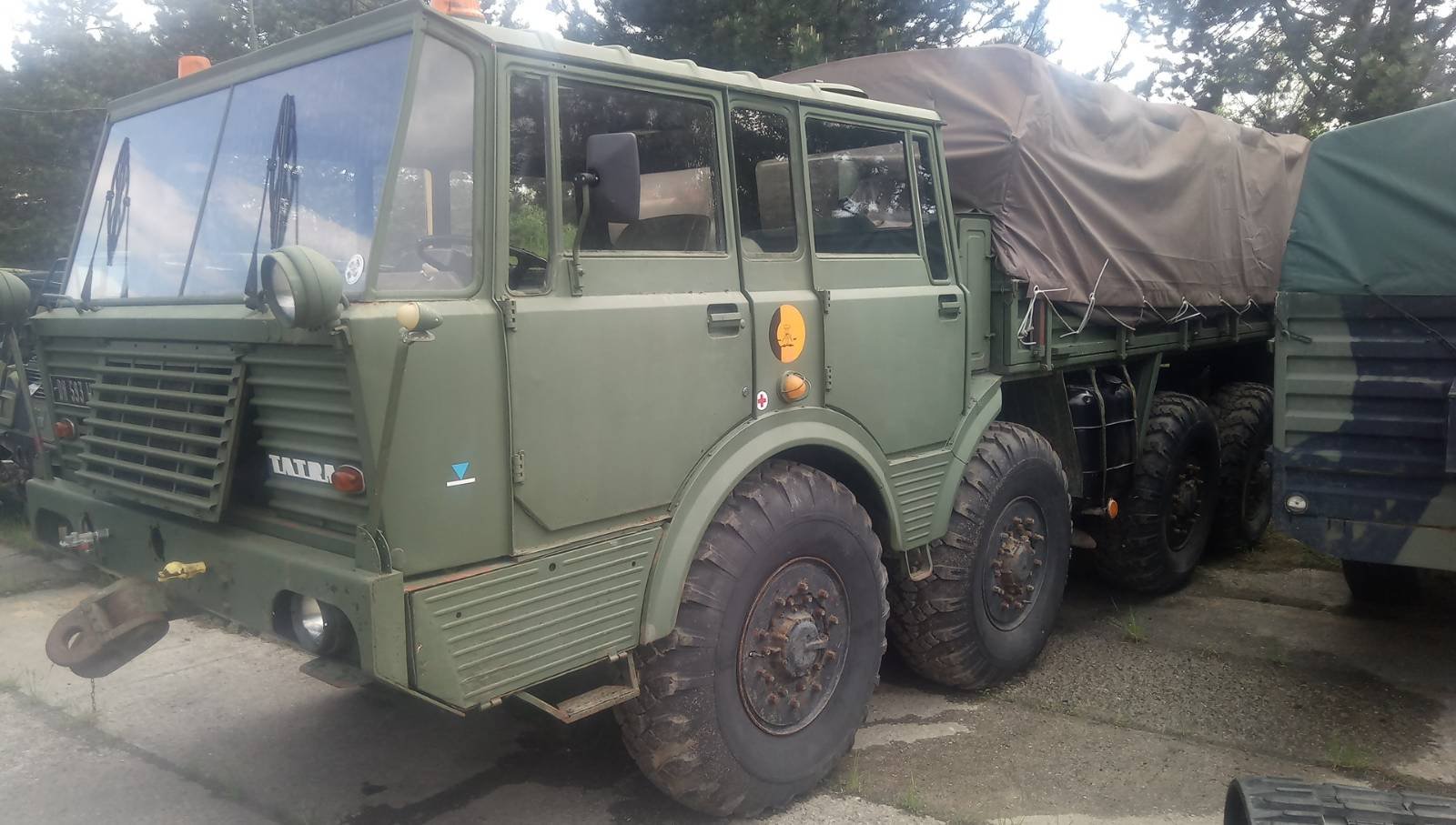 Tatra T813 8x8 Kolos